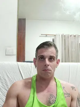 Cam4 Free Live Porn of taruated24