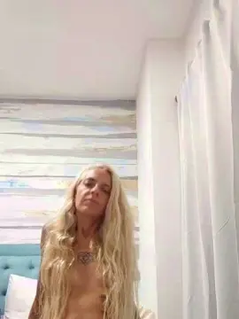 Cam4 Adult Video Chat of Platinumgoddess