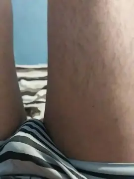 Cam4 Sex Cam of carlitos69xxx