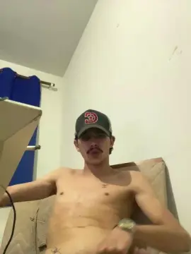 Cam4 Live Sex of branquinho62go