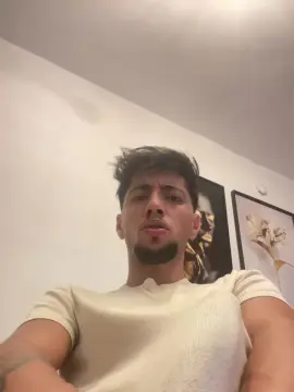 Cam4 Sex Chat of Jonyiracoa