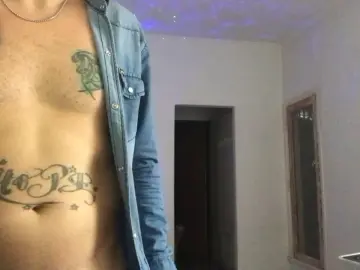 Cam4 Watch Live Sex Cams of Nicolovepop