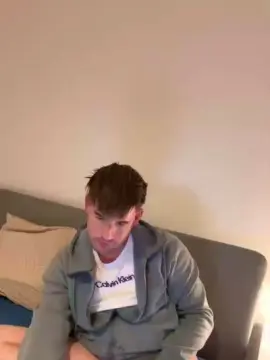 Cam4 Best live sex cam show of SlutUseLive