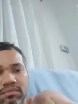 Cam4 Live Porn of Barbedo423