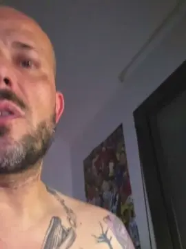 Cam4 Watch Live Sex Cams of Bighandx