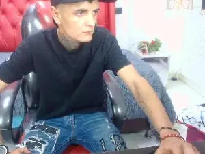 Cam4 Sex Chat of benjamin_anthon