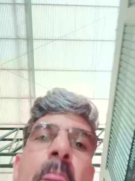 Cam4 Adult Video Chat of lindo2013