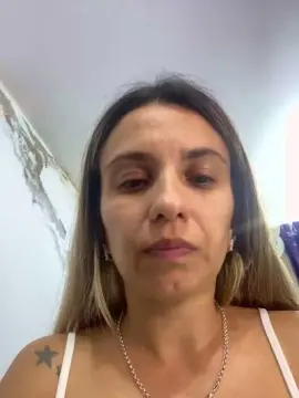Cam4 Sex Chat of Abyy_1