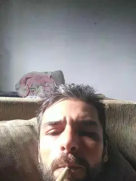 Cam4 Free Live Porn of oooswaldoo