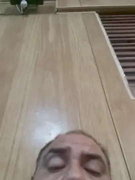 Cam4 Free Live Porn of crislecherosexy