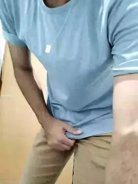 Cam4 Adult Video Chat of maxshuel