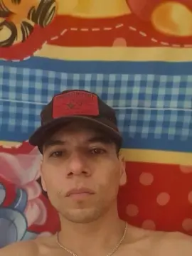 Cam4 Nude Webcam of RobieSpunSanD