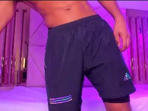 Cam4 Live Sex Cam of DomenicoRey