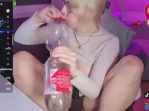 Cam4 Nude Webcam of Livewithlucy