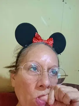 Cam4 Free Porn Cam of LunaRougeX