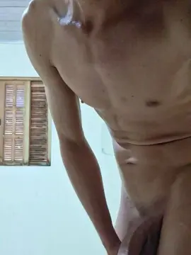 Cam4 Live Porn of Leo22dot