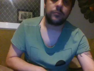 Cam4 Live Sex of hugofj