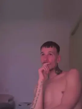 Cam4 Free Live Porn of TuuNeenee30