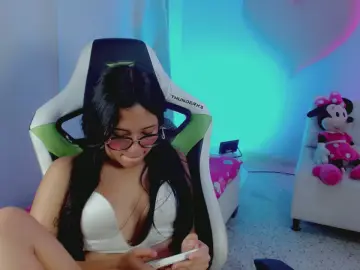 Cam4 Adult Video Chat of mishel_hott