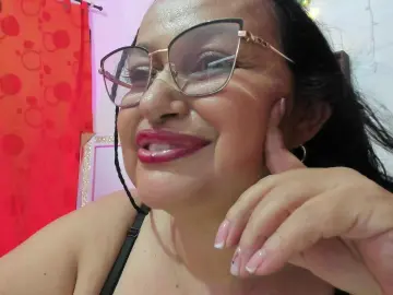 Cam4 Sex Cam of Gia_Nahomi