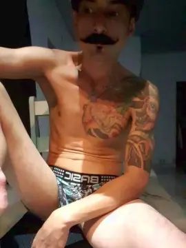 Cam4 Free Live Porn of Davi9280