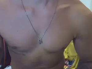 Cam4 Watch Live Sex Cams of brazilianjapa2