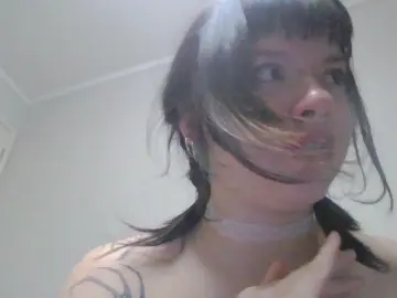 Cam4 Free Live Porn of ninfula