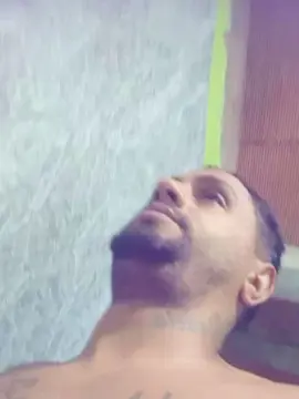 Cam4 Live Sex of theuzinsaldanha