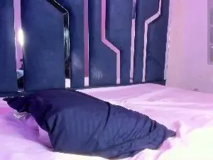 Cam4 Free Live Porn of FemNoah