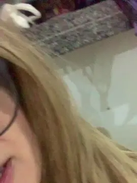 Cam4 Private Sex Chat of Loirinhaboafoda