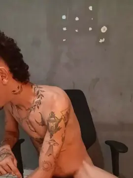 Cam4 Live Sex Cam of RuivoDotado24cm