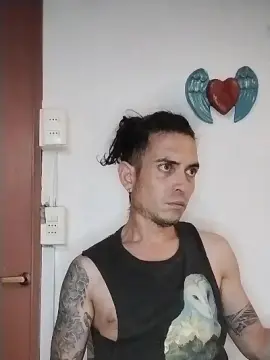 Cam4 Private Sex Chat of darkbrsujo3a666