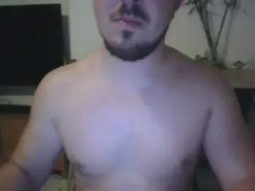 Cam4 Live Porn of SilentDefender