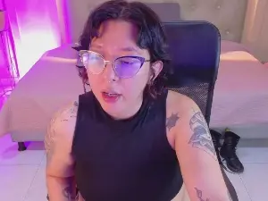 Cam4 Private Sex Chat of chloe_rosse_