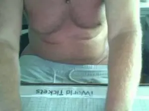 Cam4 Live Porn of HappyToShowOff