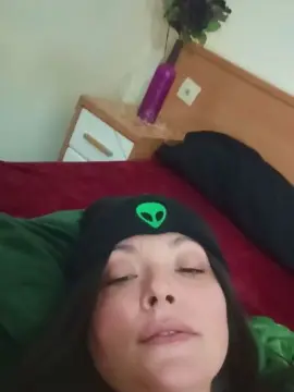 Cam4 Live Porn of FoxySpanks