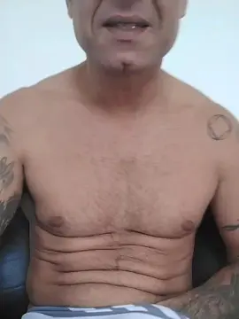 Cam4 Free Live Porn of BoyBrutos