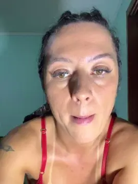 Cam4 Watch Live Sex Cams of Carolzinha_fox