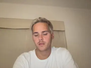 Cam4 Adult Video Chat of lukashorny182