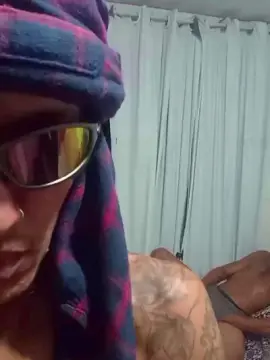 Cam4 Free Live Porn of Juninho_cria