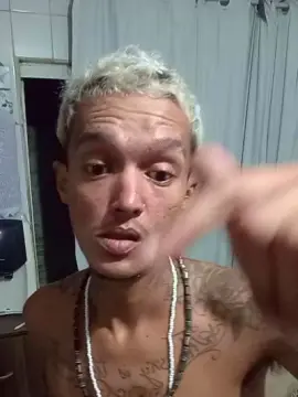 Cam4 Watch Live Sex Cams of Juninho_cria