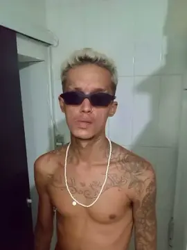 Cam4 Adult Webcam of Juninho_cria