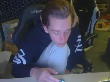 Cam4 Live Sex Cam of Lekkerventj