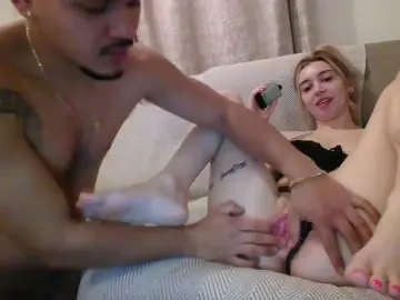 Cam4 Sex Chat of Millie_Emilio