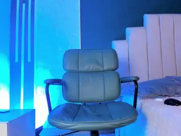 Cam4 Free Porn Cam of Roy_Miles