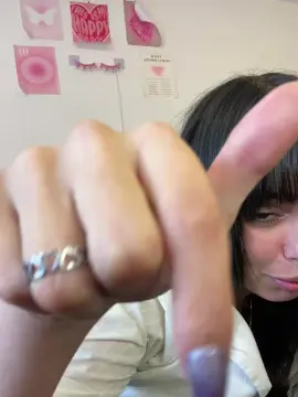 Cam4 Nude Webcam of Mikukush_