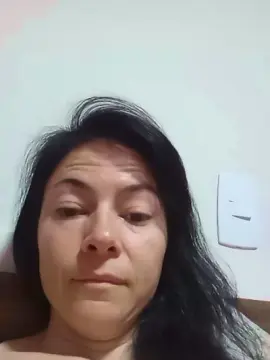 Cam4 Private Sex Chat of Larissa352