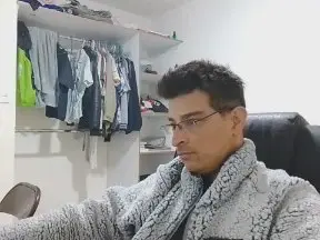 Cam4 Free Porn Cam of alexeert