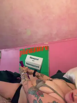 Cam4 Live Porn of eggsma