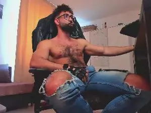 Cam4 Watch Live Sex Cams of liamlordparty